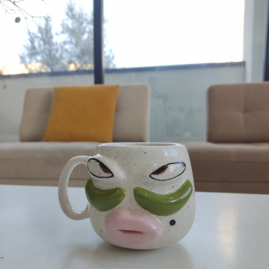  ماگ سرامیکی دختر 