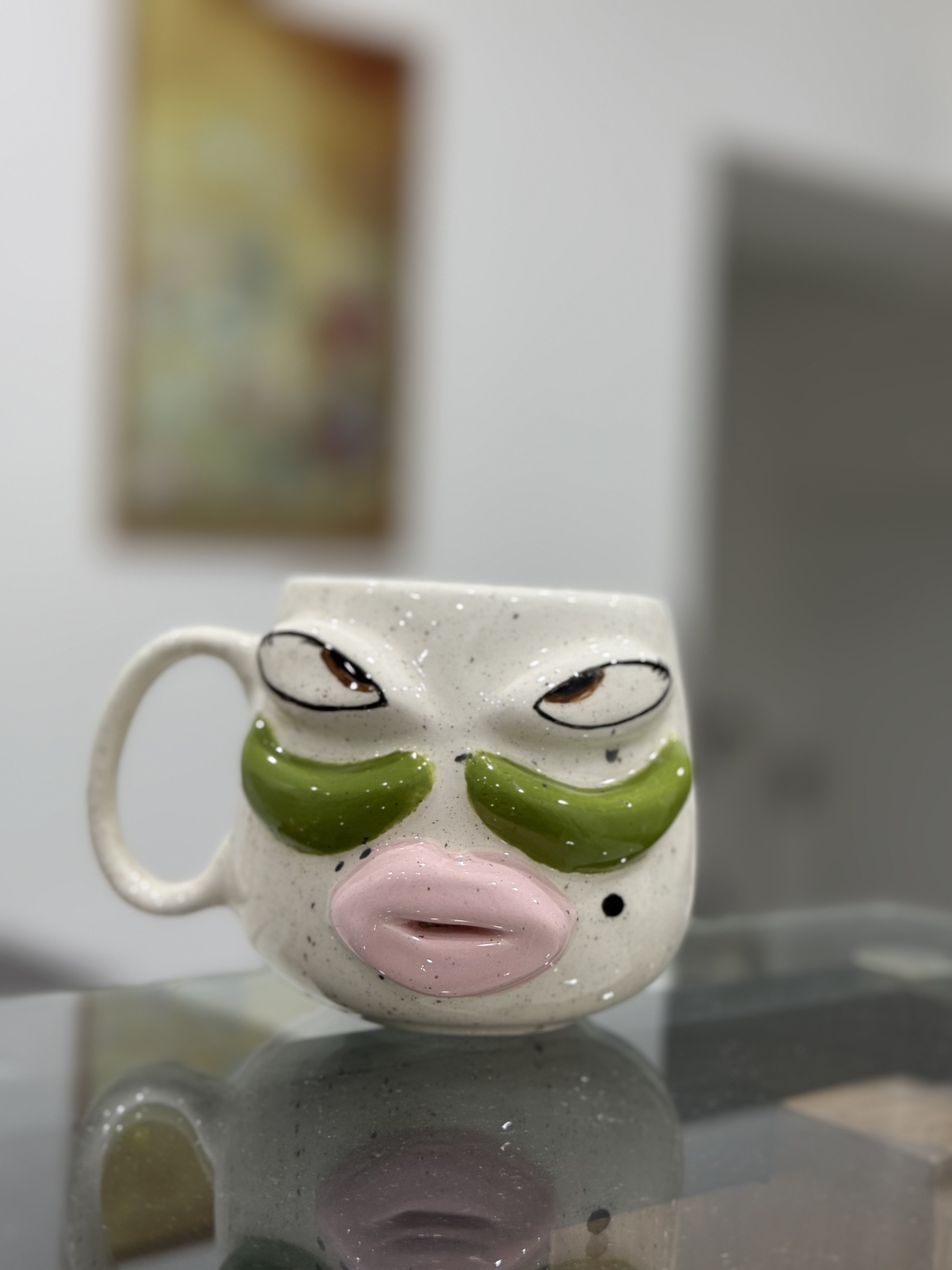  لیوان سرامیکی لب گنده با ماسک پوست 