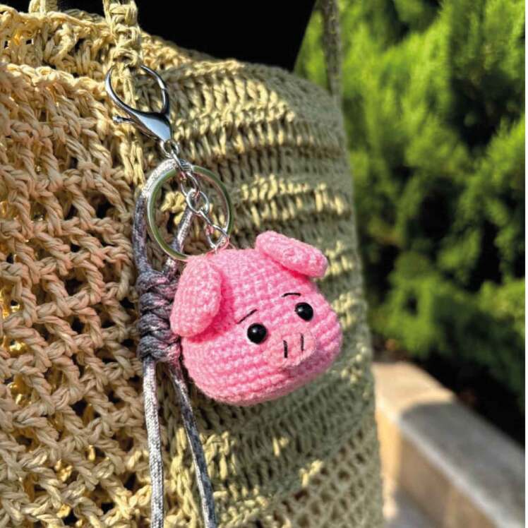 آویز بافتنی خوک