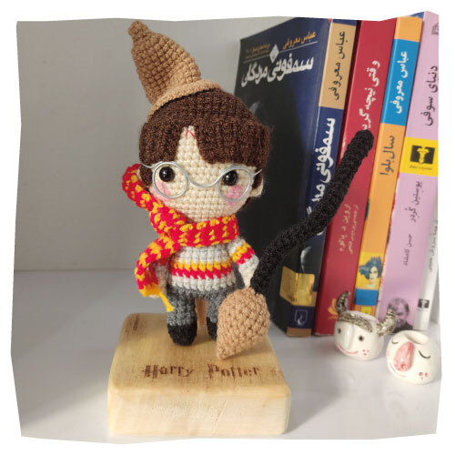 عروسک هری پاتر به همراه استند